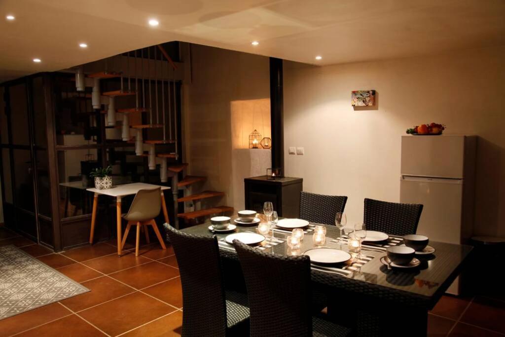キュキュロン Maison De Charme Renoveeヴィラ エクステリア 写真
